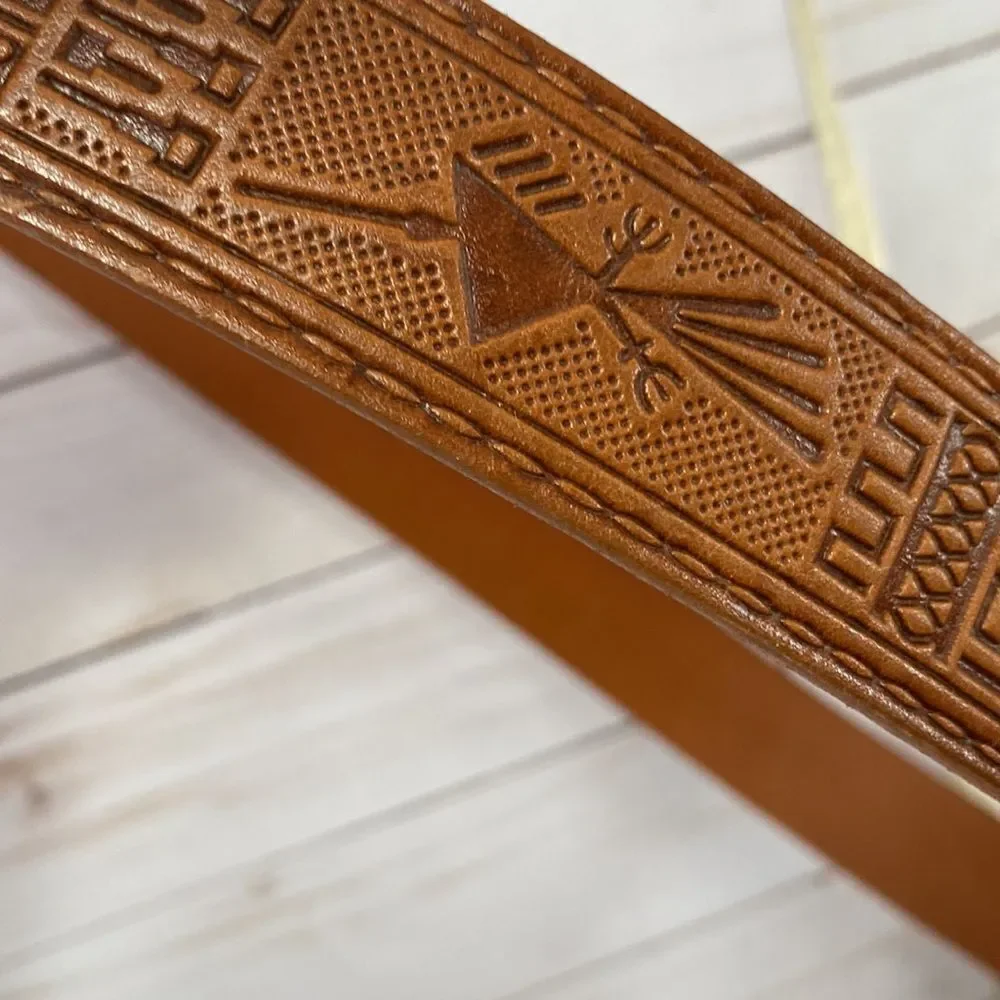 Nazca Lines Designs Men's Genuine Leather Cognac Belt